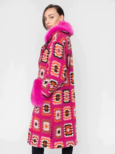 Load image into Gallery viewer, KNIT &amp; FOX COAT