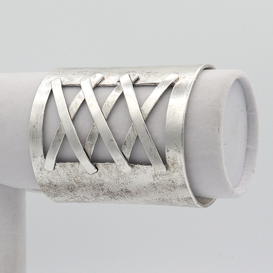 Criss Cross Cuff