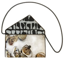 Load image into Gallery viewer, Oyster Clutch