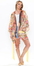 Load image into Gallery viewer, Short Kimono
