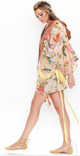 Load image into Gallery viewer, Short Kimono